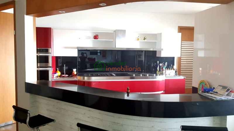 APARTAMENTO EN VENTA EDIFICIO MAJESTIC CABECERA DEL LLANO