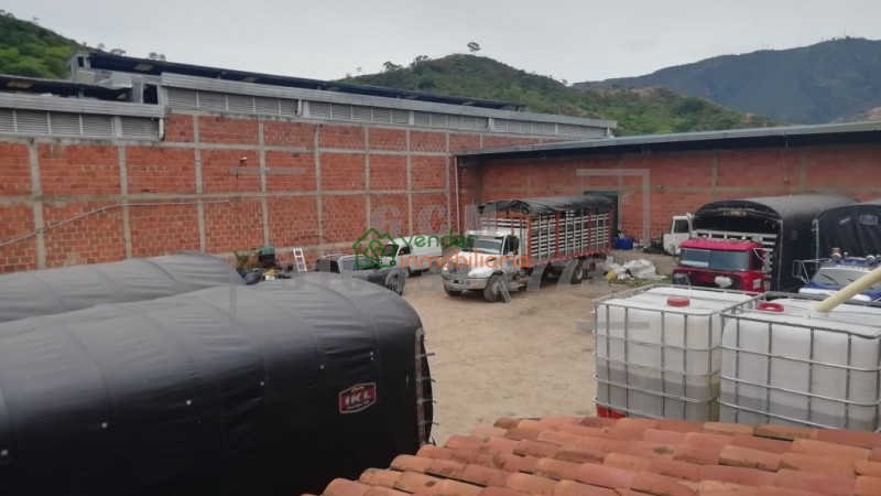 bodega en venta la esmeralda - vegas de villamizar - zona industrial de bucarmanga