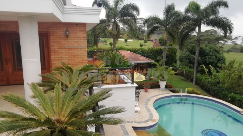 casa grande en venta ruitoque condominio - Ruitoque Gold - Ruitoque condominio golf country club