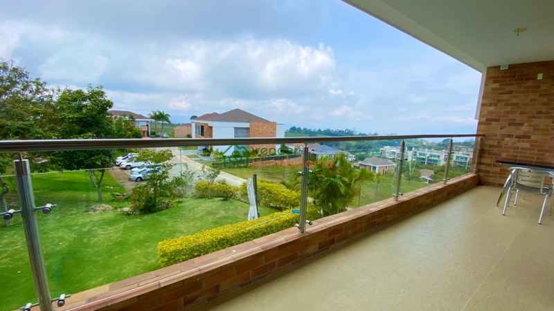 CASA EN VENTA RUITOQUE CONDOMINIO COUNTRY CLUB