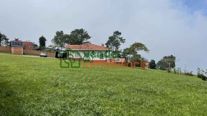 FINCA EN VENTA BUCARAMANGA - ALTO DE LOS PADRES